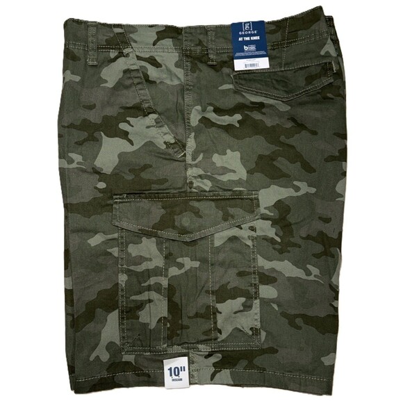 George Men’s 42 Camo Cargo Shorts 10” Inseam NWT - Picture 2 of 7